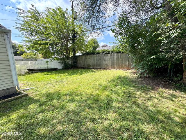 4205 Bowen Road, Toledo, OH 43613