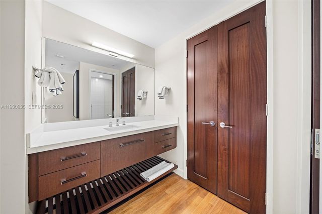 2245 Fisher Island Dr 3405, Miami Beach, FL 33109