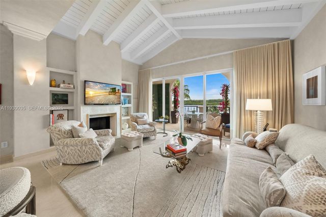 2245 Fisher Island Dr 3405, Miami Beach, FL 33109