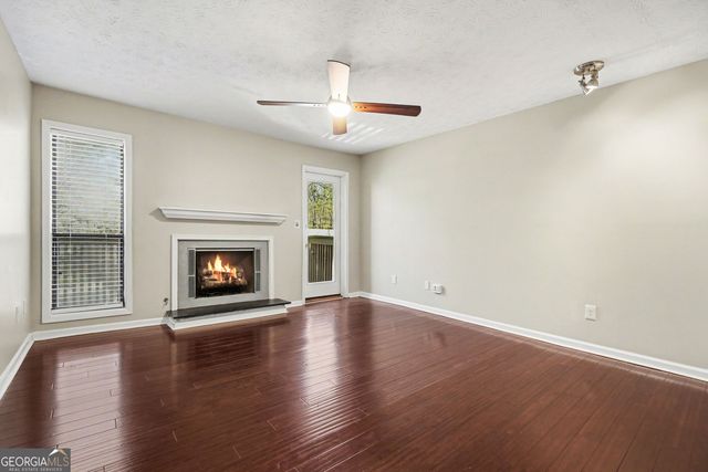 918 Dunbar Drive, Atlanta, GA 30338