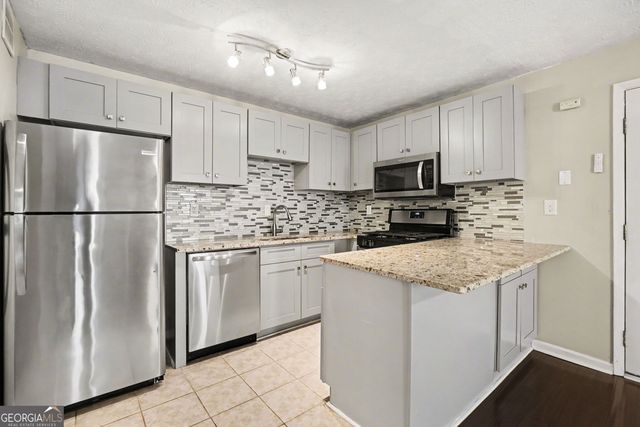 918 Dunbar Drive, Atlanta, GA 30338