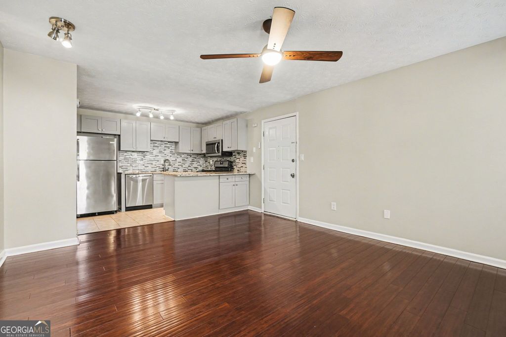 918 Dunbar Drive, Atlanta, GA 30338