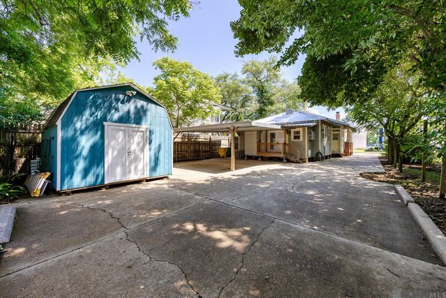 24030 Eden St, Plaquemine, LA 70764