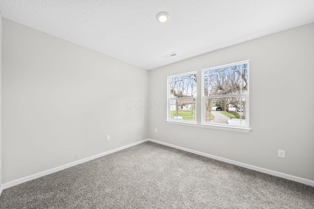 908 Eastern Avenue, Bellefontaine, OH 43311