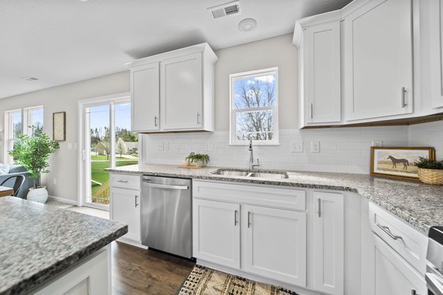 908 Eastern Avenue, Bellefontaine, OH 43311