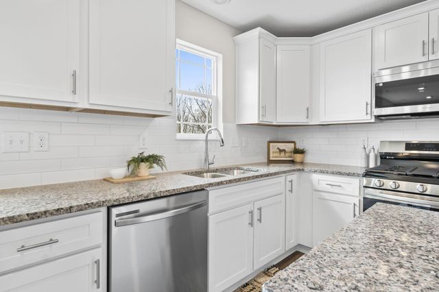 908 Eastern Avenue, Bellefontaine, OH 43311