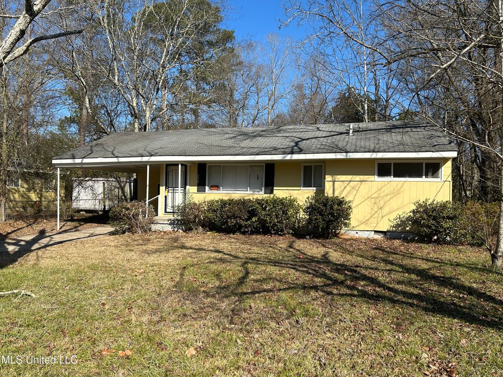 230 Savanna Street, Jackson, MS 39212