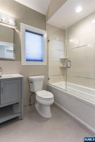 38 Hilliard Avenue 1, Edgewater, NJ 07020
