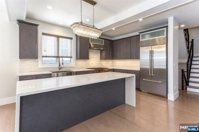 38 Hilliard Avenue 1, Edgewater, NJ 07020