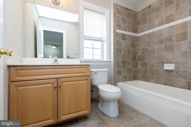 39 W 5TH ST, Bridgeport, PA 19405
