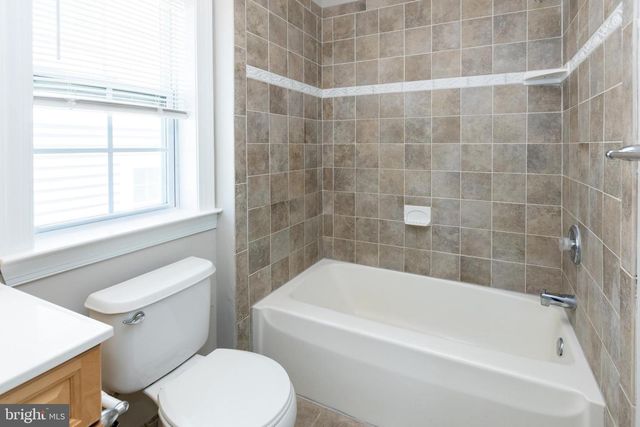 39 W 5TH ST, Bridgeport, PA 19405