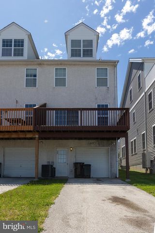 39 W 5TH ST, Bridgeport, PA 19405