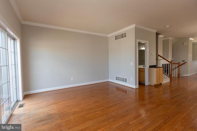 39 W 5TH ST, Bridgeport, PA 19405