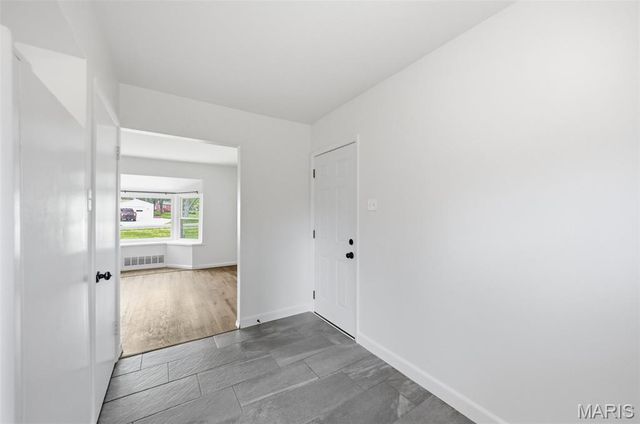 218 Robin Hill Lane, St Louis, MO 63021