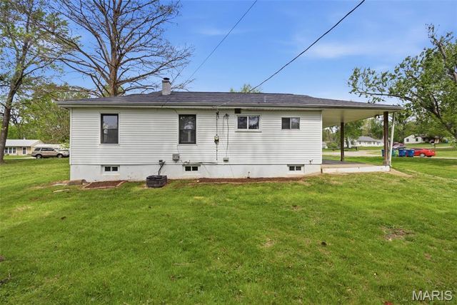 218 Robin Hill Lane, St Louis, MO 63021