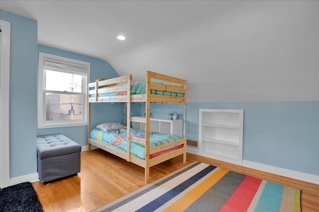 7246 W FITCH Avenue, Chicago, IL 60631