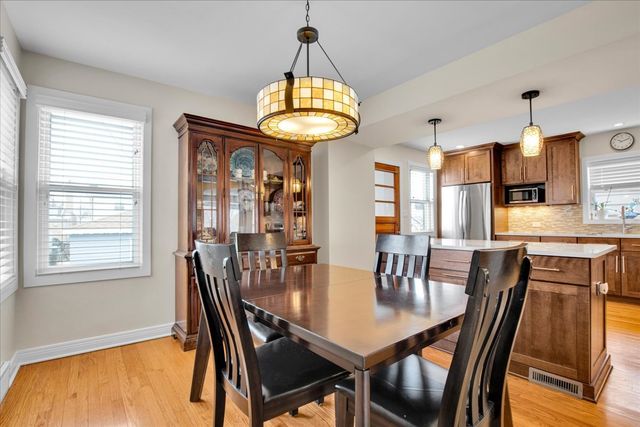 7246 W FITCH Avenue, Chicago, IL 60631