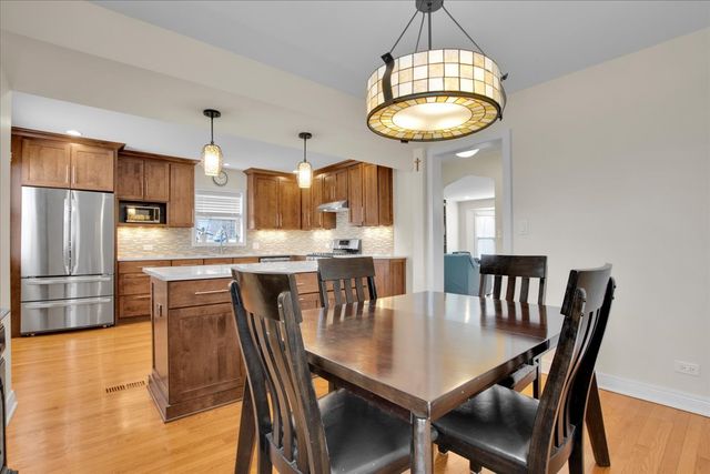 7246 W FITCH Avenue, Chicago, IL 60631