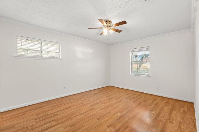 2832 Laramie Street, Irving, TX 75062