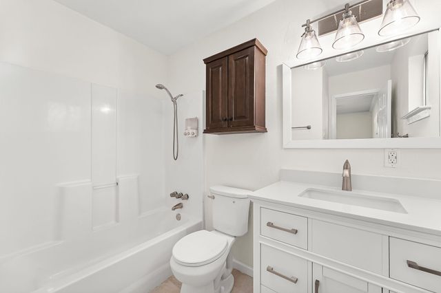 2832 Laramie Street, Irving, TX 75062