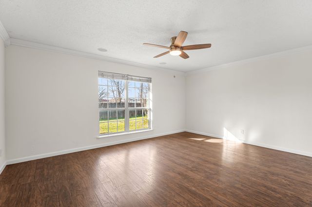 2832 Laramie Street, Irving, TX 75062