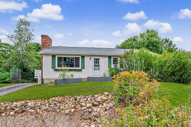 5 Estate Drive, Manchester, NH 03104