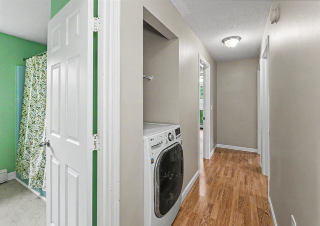 5 Estate Drive, Manchester, NH 03104