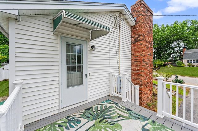 5 Estate Drive, Manchester, NH 03104
