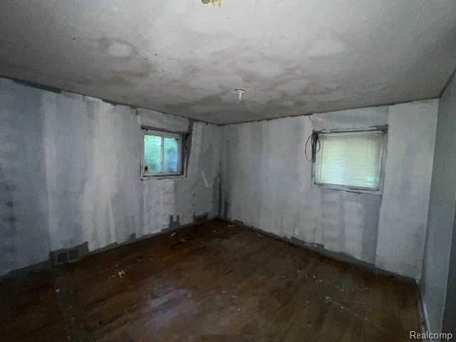 1148 Maurer Avenue, Pontiac, MI 48342