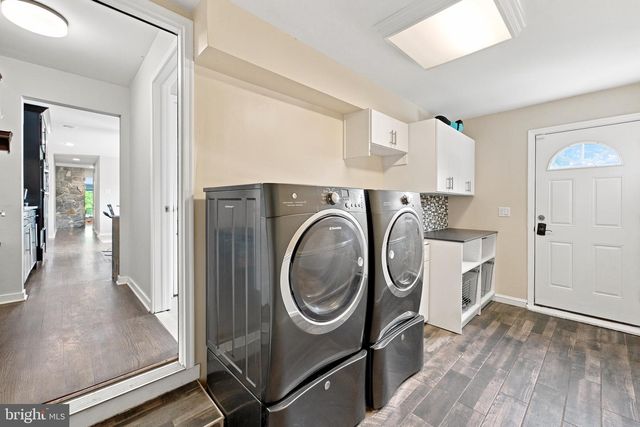 970 BORTONS LANDING RD, Moorestown, NJ 08057