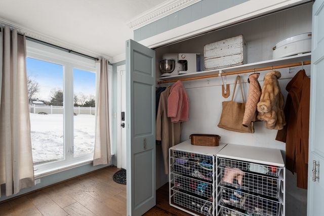 47 Central Street, Southborough, MA 01772