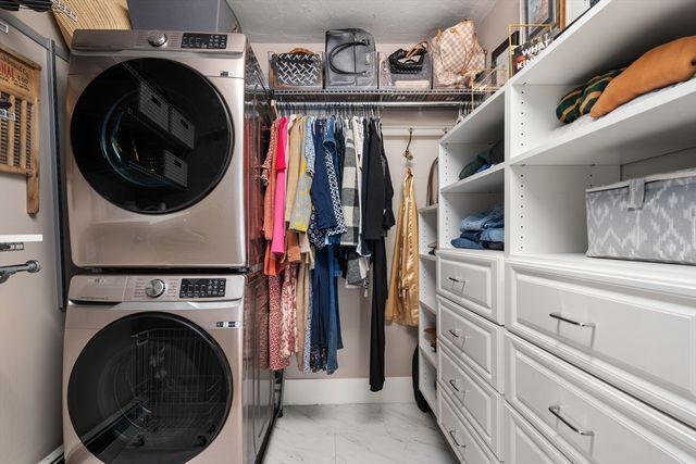 47 Central Street, Southborough, MA 01772