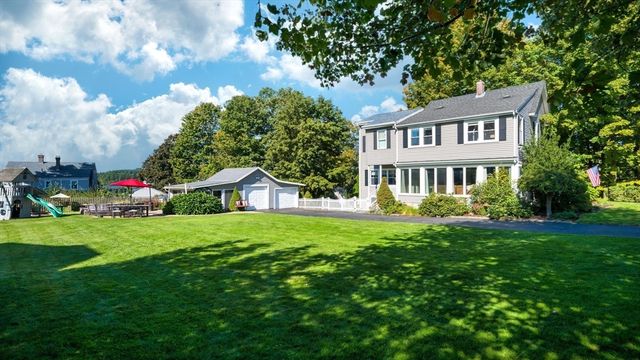 47 Central Street, Southborough, MA 01772