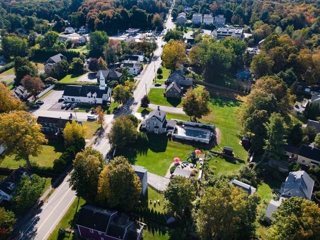 47 Central Street, Southborough, MA 01772