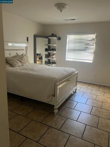 1613 5Th St, Richmond, CA 94801