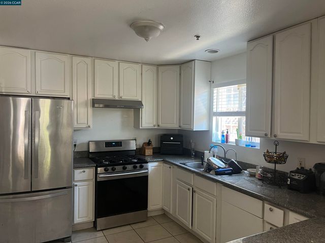 1613 5Th St, Richmond, CA 94801