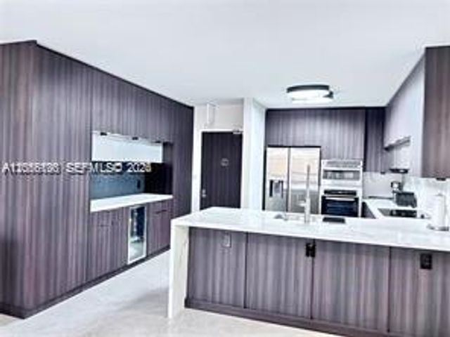 20335 W Country Club Drive 2603, Aventura, FL 33180