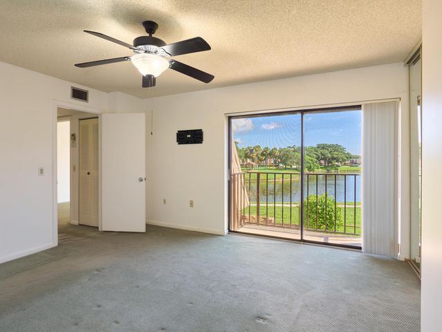 5411 54th Way, West Palm Beach, FL 33409