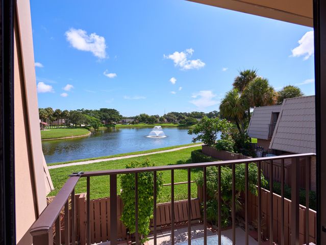 5411 54th Way, West Palm Beach, FL 33409