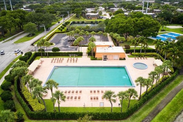 5411 54th Way, West Palm Beach, FL 33409