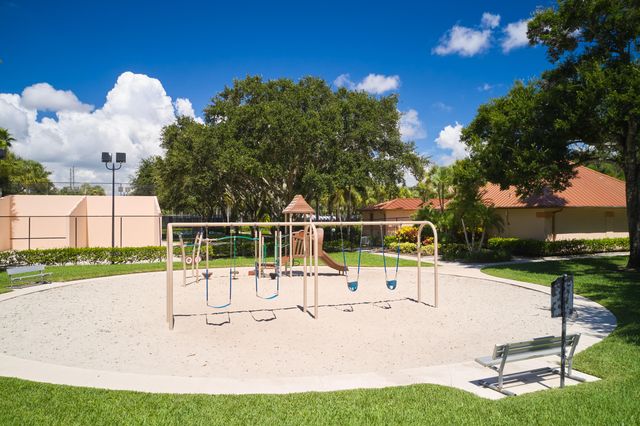 5411 54th Way, West Palm Beach, FL 33409