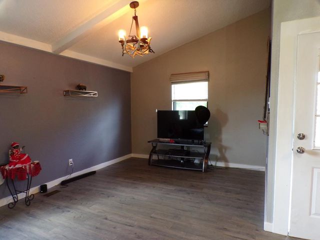 22266 Chula Vista Rd, Christoval, TX 76935