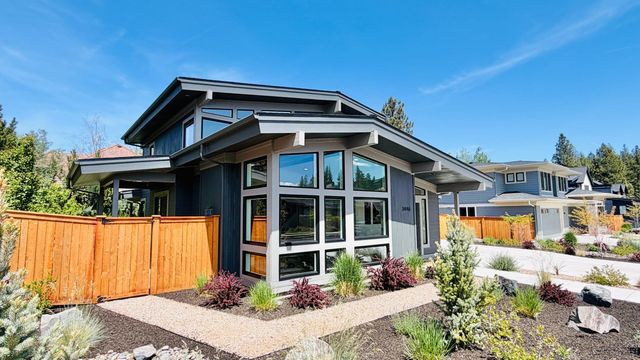 3446 NW Jackwood Place, Bend, OR 97703