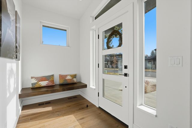 3446 NW Jackwood Place, Bend, OR 97703