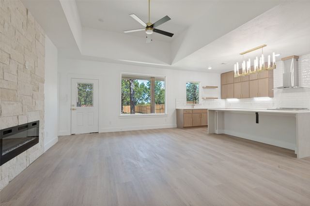 3913 BLUE RIDGE Boulevard, Dallas, TX 75233
