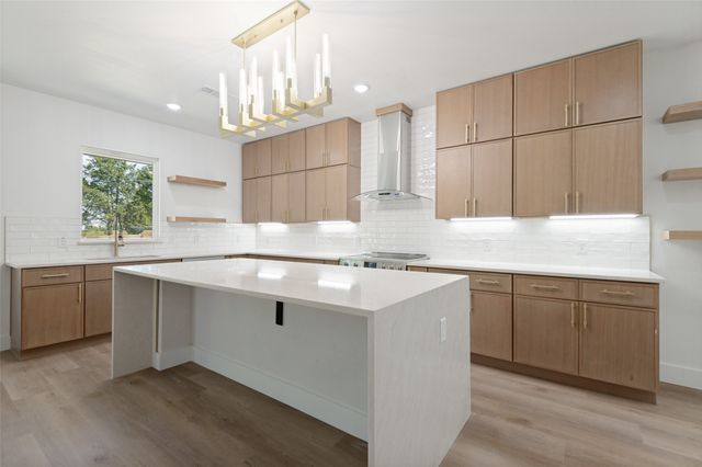 3913 BLUE RIDGE Boulevard, Dallas, TX 75233