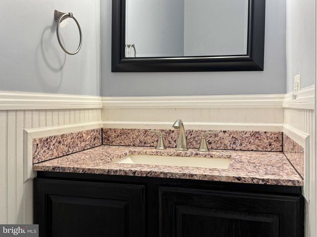 1241 JOHNSON DR, Shady Side, MD 20764