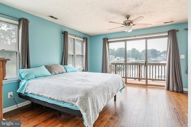 1241 JOHNSON DR, Shady Side, MD 20764