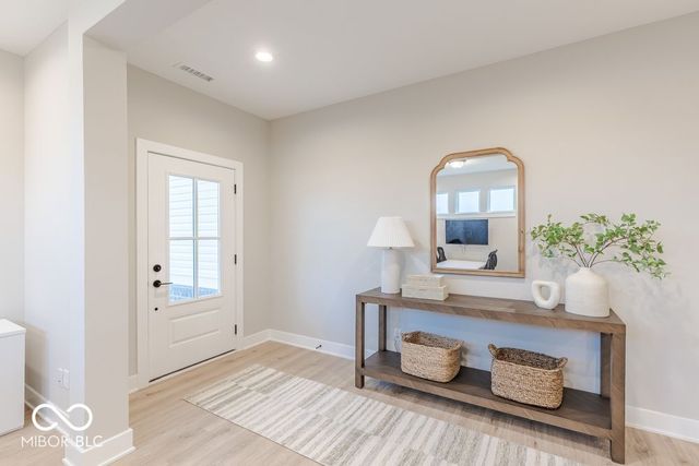 289 Commodore Drive, Pittsboro, IN 46167