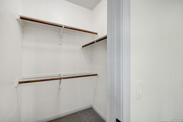 913 Long Mdw, Spring Branch, TX 78070